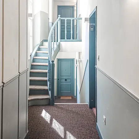 La Fontaine Apartment Juilly
